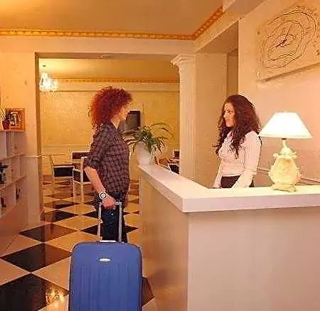 Kastria Hotel 4*